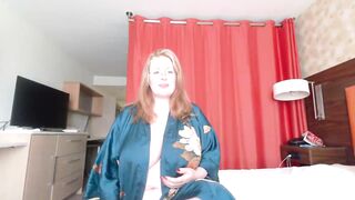 Chubby mature masturbates on cam - 8 image