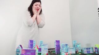 Giantess Alice fucking a new city - 2 image