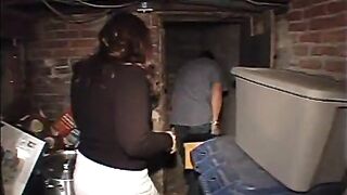 Plumber Fucks Cute Chubby Housewife - 8 image