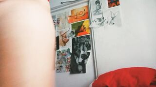 chubby latina girl sticks her dildo in her fat pussy - 5 image