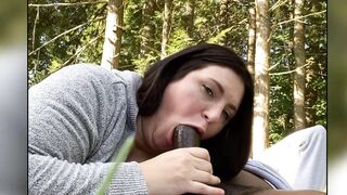 the queen at it again hope we don't get caught - 6 image