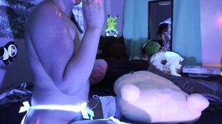 Body Painting & Twerk in Blacklight - 14 image