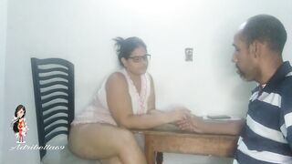 El novio de mi hijastra me follo duro - 2 image