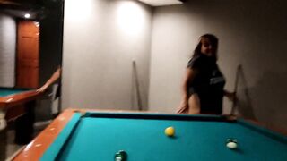 me folle a mi profesor de pool arriba de la mesa por perder la partida tuve que entregar la colita - 6 image