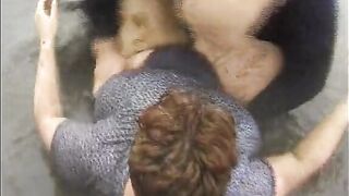 Fat woman fucked outdoors in the mud - 2 image