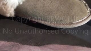 22-09-04 BROWN SLIPPERS COCK CRUSH 1 - 2 image