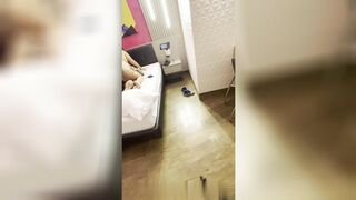 Tomei o leite do meu amigo no motel