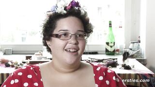 Ersties: Amateur Girl Fingers Her Shaved Pussy - 2 image