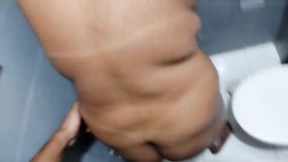 STEPMOTHER IS RECORDED TAKING A BATH BY HER STEPSON WHO HAS VERY HARD ON HER, SHE DOESN'T RESIST AND FUCKS A LOT WITH HIM | JU NAUGHTY WIFE FUCKS HOT WITH HER STEPSON - 13 image