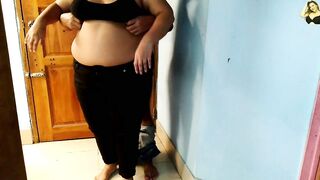 Bhabhi ne kha mujhe aur jor se chodo - Hot Bhabhi Yoga karte hai, devar se Choda Chudi karne ke liye jabardast karta hai - 7 image