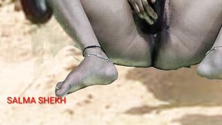 Jungle me mungal , choot me began fas gaya - 11 image