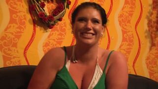 Chubby Isabella knows that she is naturally horny - 3 image