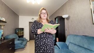 Cum in her pussy after a hot fuck Peach Desert - 3 image