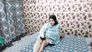 Beautiful Pakistani Aunty Fingering with Sexy Urdu Voice - 11 image