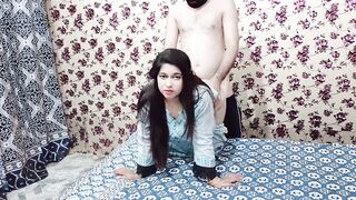 Chachi Sadia ne bete ka lun gori bn k apni chut main lia - 5 image
