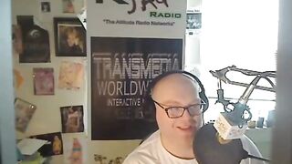 PORn Mylie Moore with Jiggy Jaguar on Skype video - 2 image