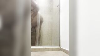 I found my friend in the bathroom and she invite me to fuck, she has a big butt- Parejahotcol - 2 image