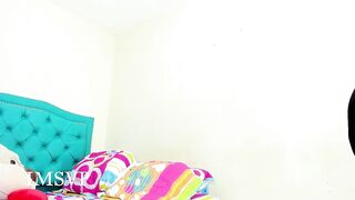 jack off to my phenomenal ass using a butt plug, episode 2032 - 2 image