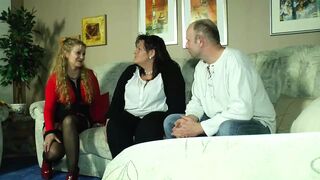 Wild threesome with two sluts and big boobies - 3 - 1 image