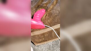 Bbw rides giant pink dildo - 15 image