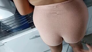 Hot wife doesn't know leave her husband's dick - 3 image