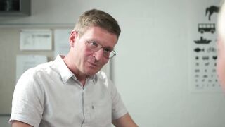 Chubby slut real gyno exam - 2 image