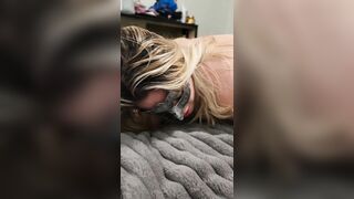 4K- Pregnant MILF fucks vibrator - 10 image