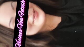 I record secretly while I smoke and sing with my friend - 10 image