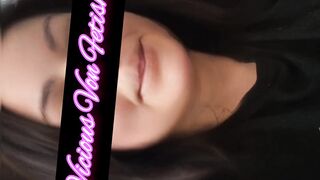 I record secretly while I smoke and sing with my friend - 11 image