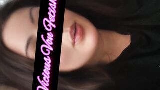 I record secretly while I smoke and sing with my friend - 9 image