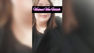 I record myself smoking while talking to a friend - 10 image