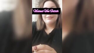 I record myself smoking while talking to a friend - 4 image