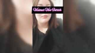 I record myself smoking while talking to a friend - 8 image