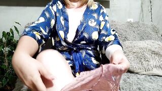 My Stepmother in law fucks herself while recording me a video - 14 image