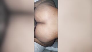 Oups! I accidently cum in my stepmom. Partie2