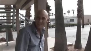 bbw picked up on street - 1 image