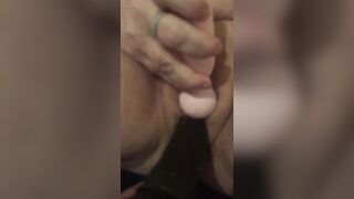 bbw wife loves to squirt - 10 image