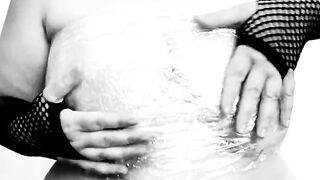 I dance with my big boobs wrapped in plastic wrap. LiaKahn spanish milf amateur curvy hot chubby submissive bitch slut - 2 image