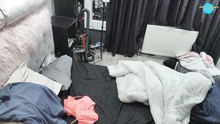 Tidying up our Bedroom Mess - 4 image