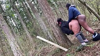 Sexy preggo bbw takes huge creampie in nature - 1 image