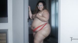 BIG ASS LATINA SBBW VICKY PLUSH SQUASHES ON JAY PLAYHARD BEFORE FUCKING HIM GOOD - 2 image