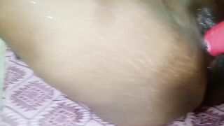 Hot Indian Sexy Aunty Self Sex with 10 Inch Hard Hand Cock - 15 image