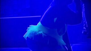 Thick Raver Chick Gets Black Dick - 4 image