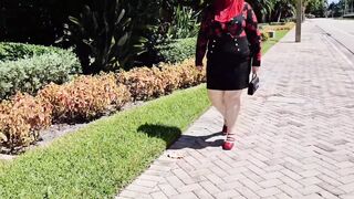 Hijab Muslim woman spread big pussy lips wide open and pissed outdoor for stranger (jerking off publicly) bust a nut (car) - 6 image