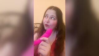 Sex Toy Review and Demonstration: Clitoral Licking G Spot Vibrator - 4 image