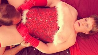 Granny's Holiday Orgasm 11212021-C5 - 6 image