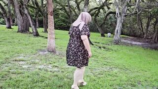 Big ass Pawg hijab Muslim Milf pissing outdoor in the park and getting pussy fingered by stranger - 7 image
