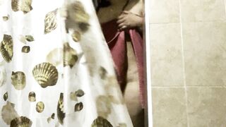 SEXY AND BIG ASS BBW MAID PREPARES TO WORK - 9 image