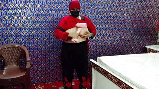 Big Boobs Desi Aunty Sex With Large Dildo - 3 image