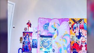 Chubby Webcam Girl Dances - 4 image